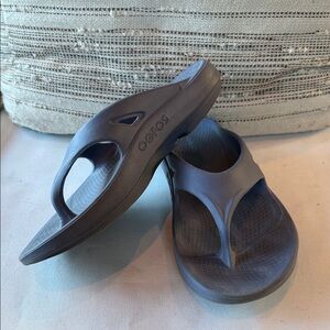 OOFOS Slate Blue Comfort Flip Flop Slides Size M 10, W 12, EU 43